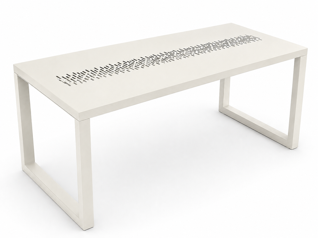 RAMATUELLE - Table de repas